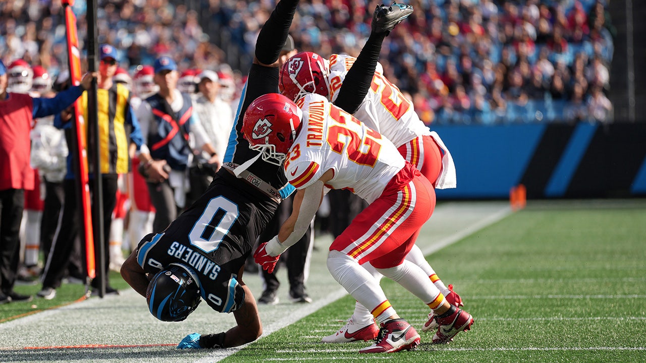 rookie-tight-end-injury-panthers