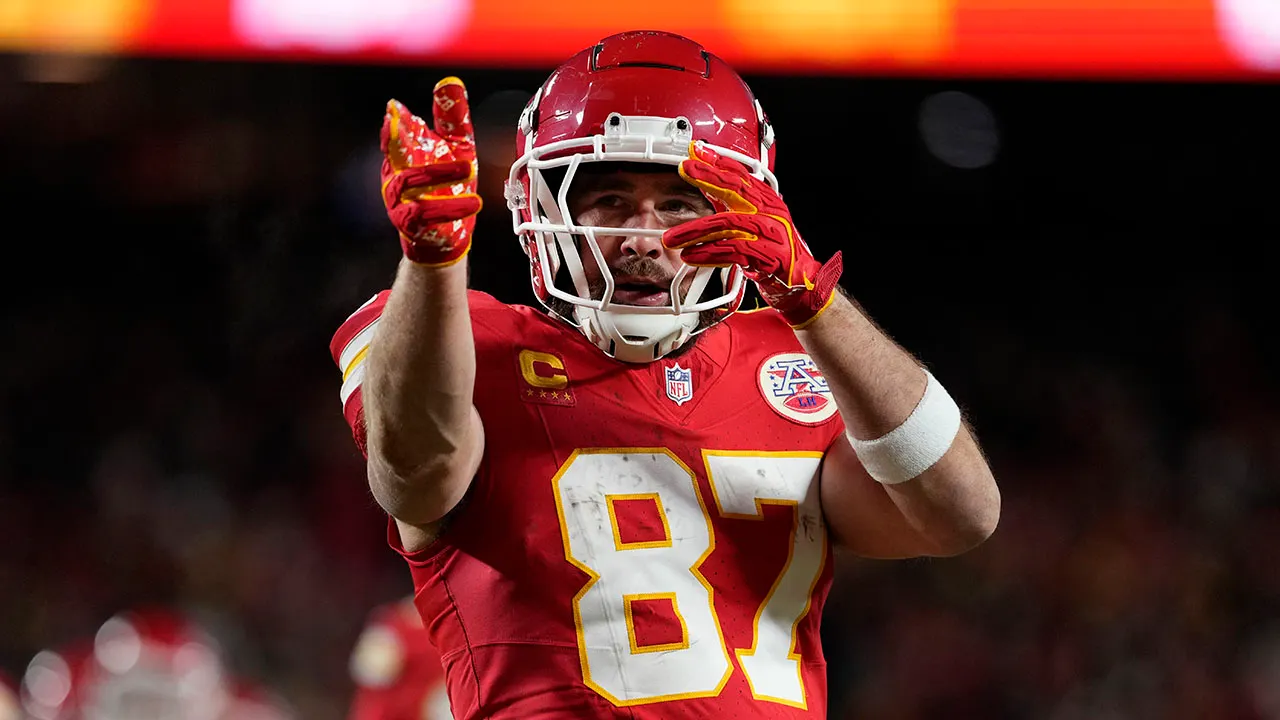 travis-kelce-nfl-playoffs-performance