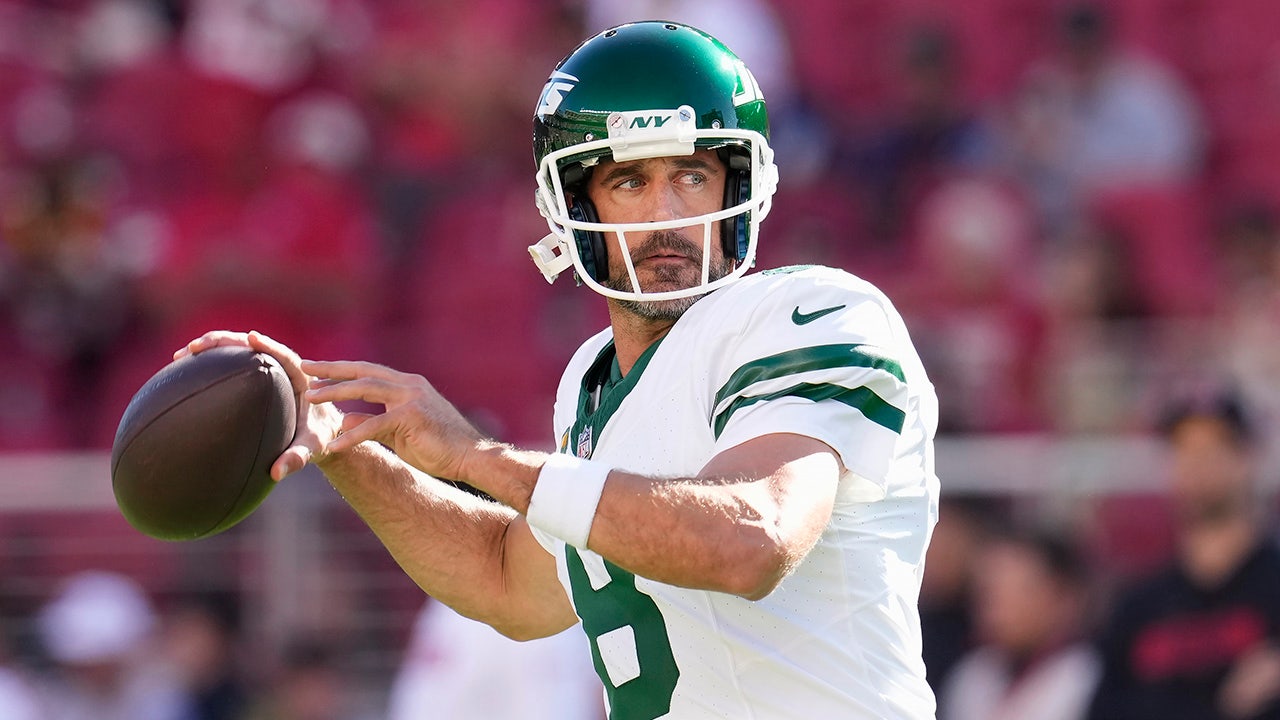 aaron-rodgers-jets-decision-free-agency