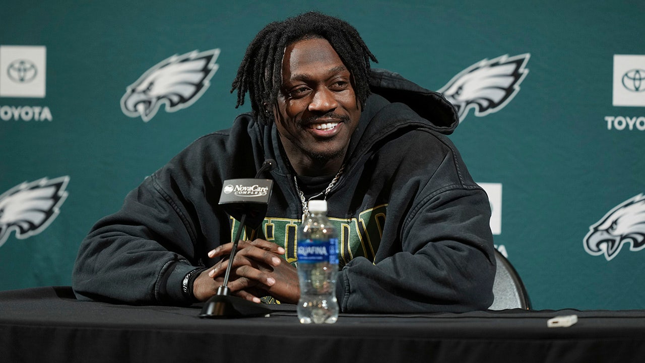 aj-brown-super-bowl-loss-fame-pressure