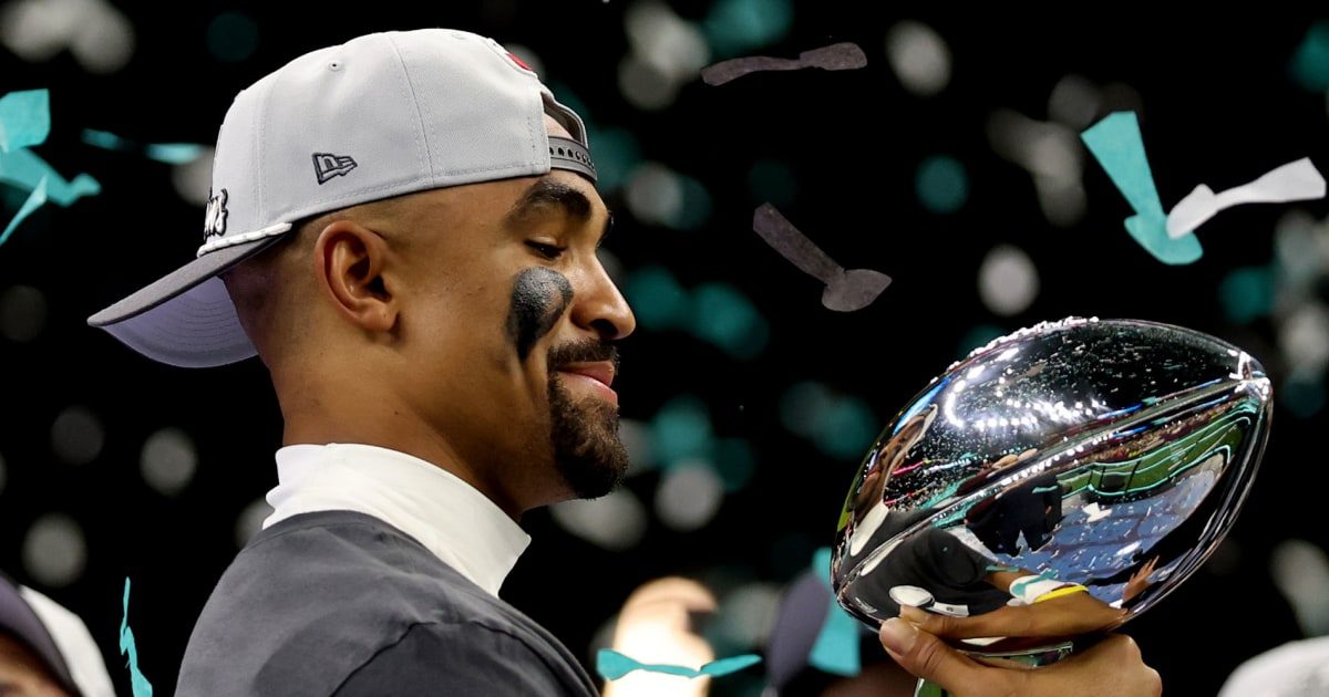 jalen-hurts-father-coaching-super-bowl