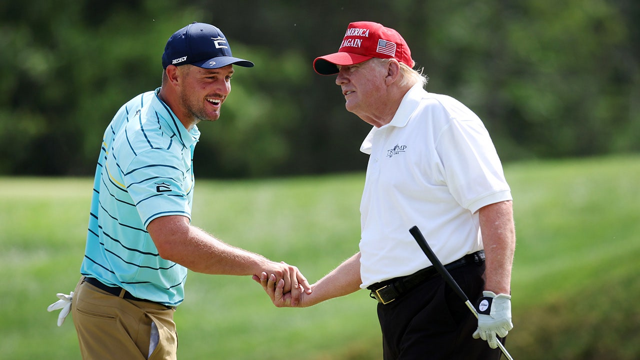 trump-pga-tour-liv-golf-deal