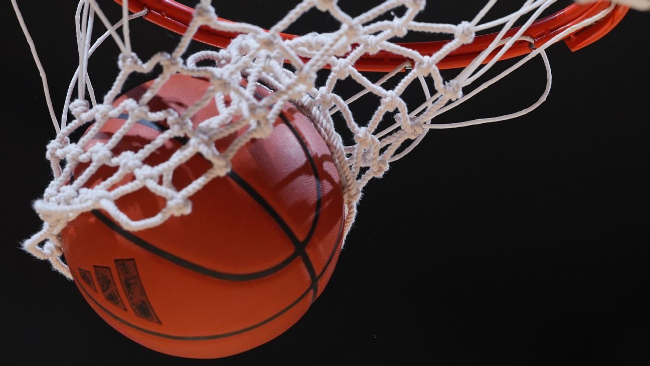umass-half-court-shot-challenge