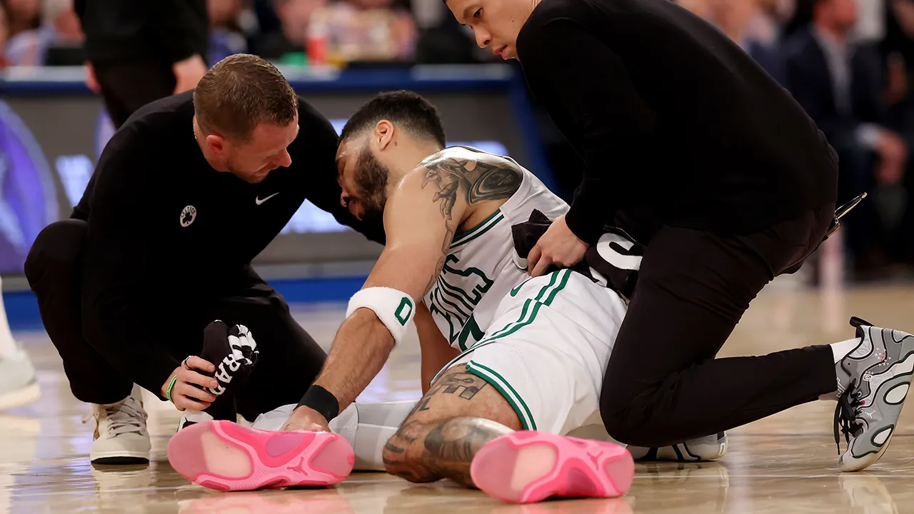 celtics-jayson-tatum-injury-knicks-collapse