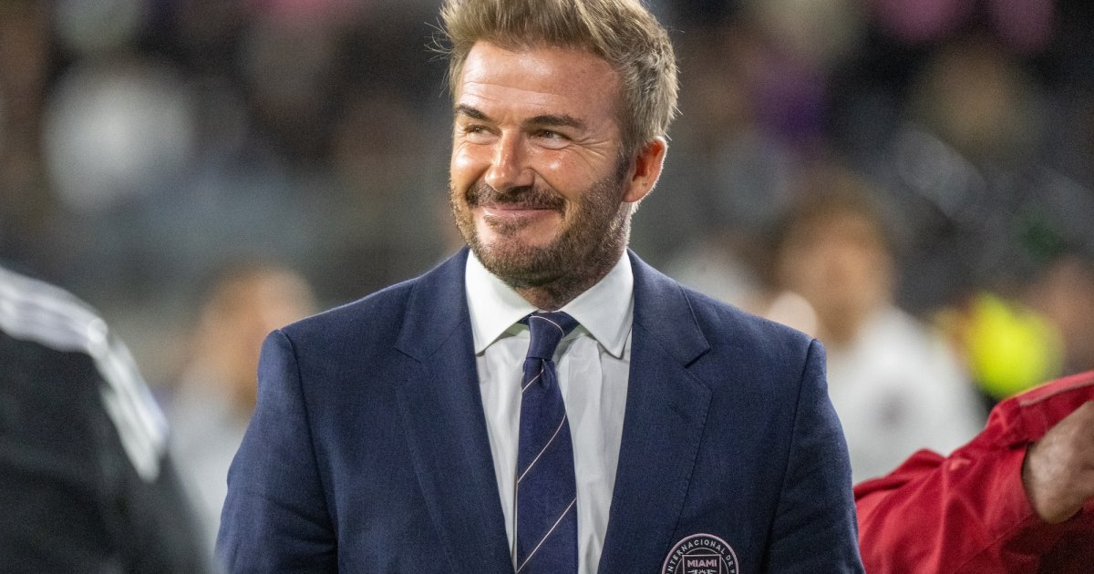 david-beckham-salford-city-acquisition