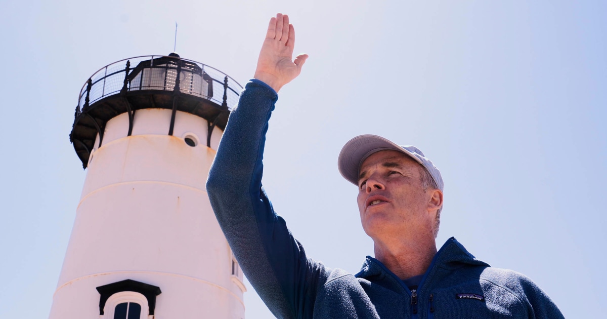 endurance-athlete-sharks-marthas-vineyard