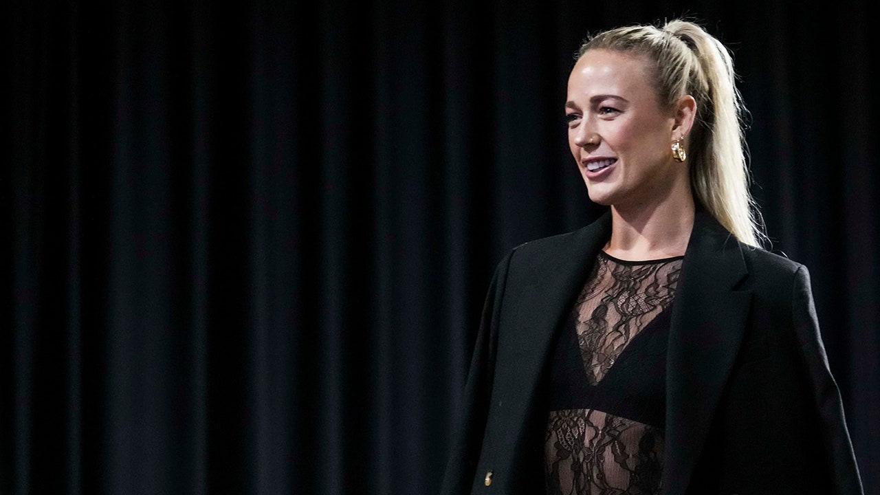 sophie-cunningham-fashion-wnba